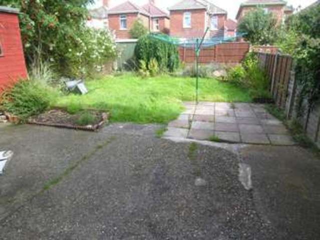  Image of 5 bedroom Detached house to rent in Capstone Road Bournemouth BH8 at Bournemouth, BH8 8RT