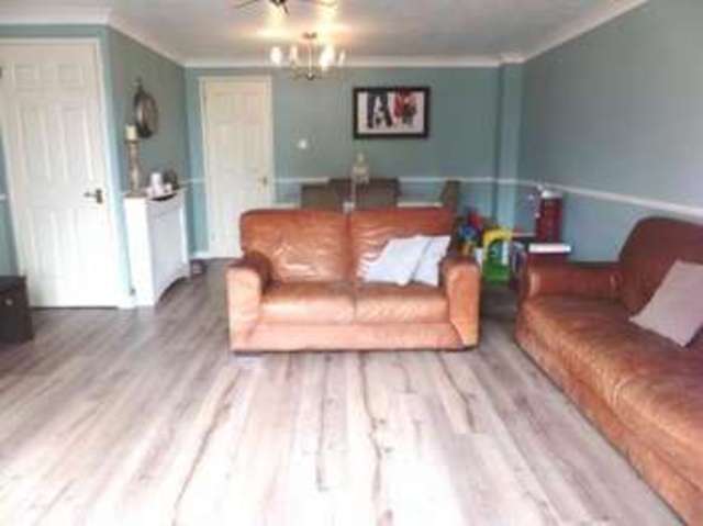  Image of 3 bedroom Semi-Detached house for sale in Berners Way Faringdon SN7 at Berners Way  FARINGDON, SN7 7NR