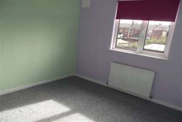  Image of 2 bedroom Semi-Detached house to rent in Kipling Avenue Wigan WN3 at Wigan, WN3 5JD
