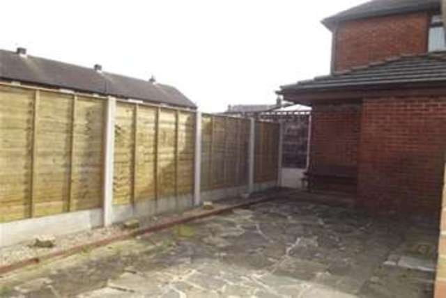 Image of 2 bedroom Semi-Detached house to rent in Kipling Avenue Wigan WN3 at Wigan, WN3 5JD