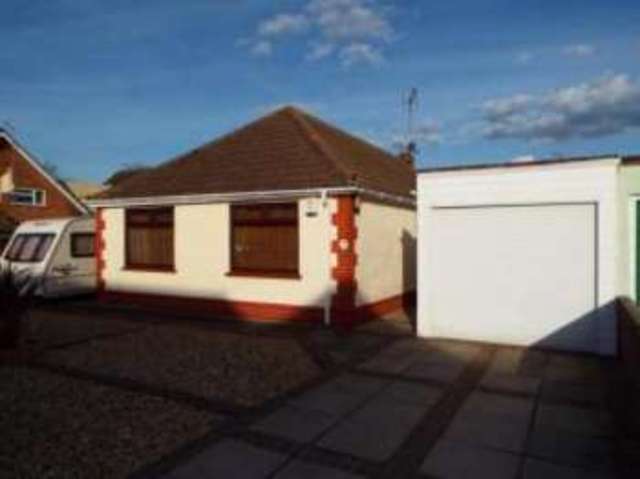  Image of 3 bedroom Bungalow for sale in Abbey Fields Faversham ME13 at Faversham Kent Faversham, ME13 8JD