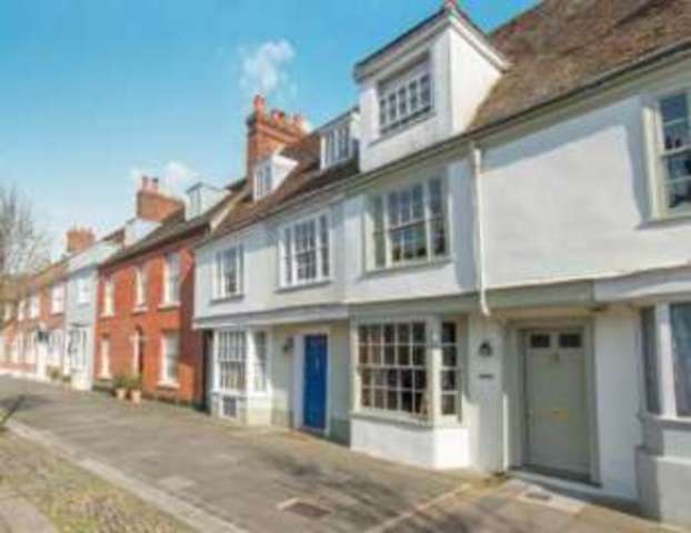  Image of 3 bedroom Detached house for sale in Abbey Street Faversham ME13 at Faversham Kent Faversham, ME13 7BH