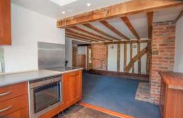  Image of 3 bedroom Detached house for sale in Abbey Street Faversham ME13 at Faversham Kent Faversham, ME13 7BH