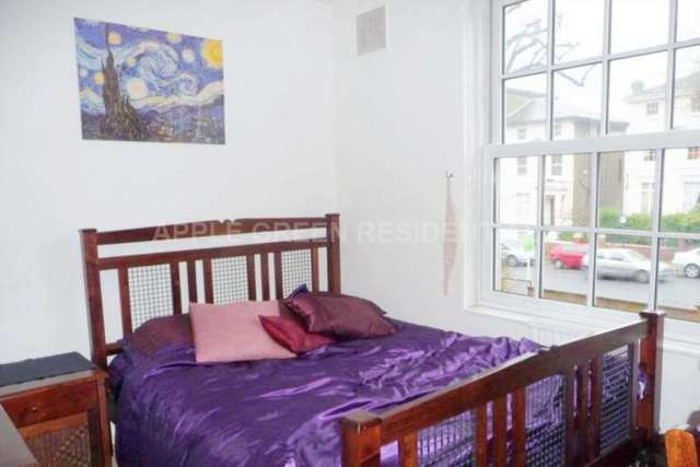  Image of 2 bedroom Apartment to rent in Adelaide Road London NW3 at Adelaide Road Chalk Farm London, NW3 3QA