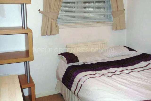  Image of 2 bedroom Apartment to rent in Adelaide Road London NW3 at Adelaide Road Chalk Farm London, NW3 3QA