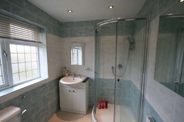  Image of 2 bedroom Maisonette to rent in Widmore Drive Hemel Hempstead Industrial Estate Hemel Hempstead HP2 at Widmore Drive Adeyfield Hemel Hempstead, HP2 5JL