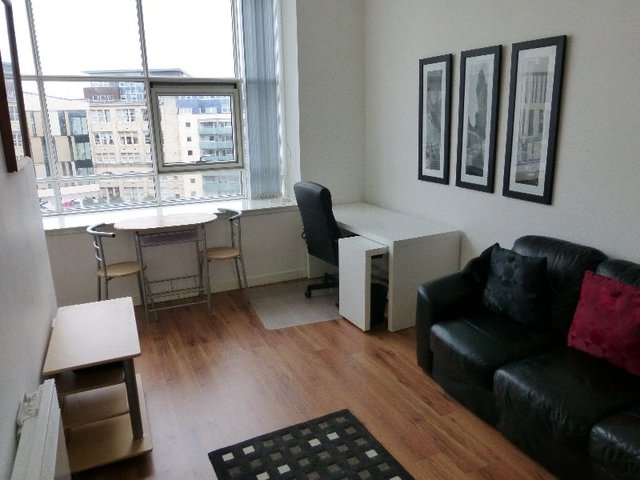  Image of 1 bedroom Flat to rent in Albion Street Glasgow G1 at City Centre Glasgow Glasgow, G1 1QS