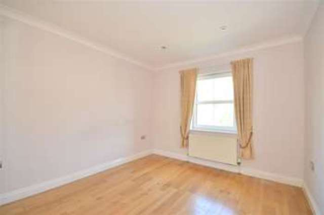  Image of 2 bedroom Apartment for sale in Alpine Road Ventnor PO38 at Ventnor Isle of Wight Ventnor, PO38 1BT