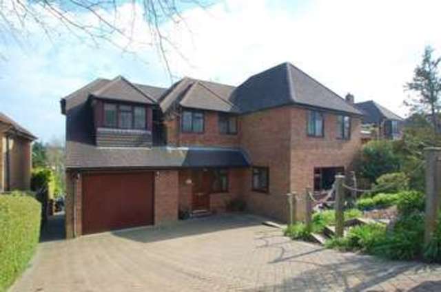  Image of 5 bedroom Detached house for sale in Amersham Hill Drive High Wycombe HP13 at Amersham Hill Drive  High Wycombe, HP13 6QY