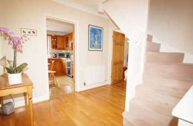  Image of 5 bedroom Detached house for sale in Amersham Hill Drive High Wycombe HP13 at Amersham Hill Drive  High Wycombe, HP13 6QY