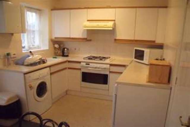  Image of 2 bedroom Terraced house to rent in Amity Close Smethwick B66 at Smethwick, B66 3AB