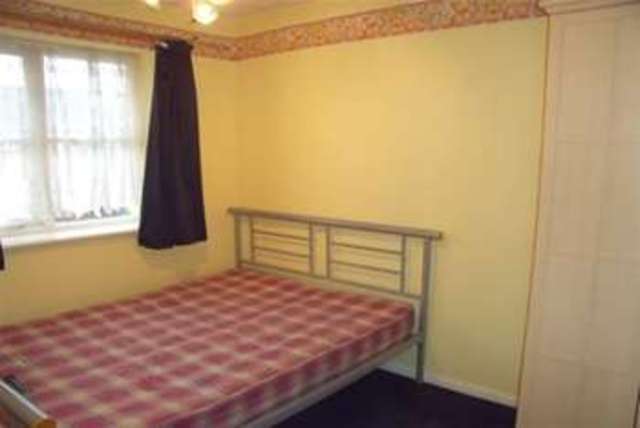  Image of 2 bedroom Terraced house to rent in Amity Close Smethwick B66 at Smethwick, B66 3AB