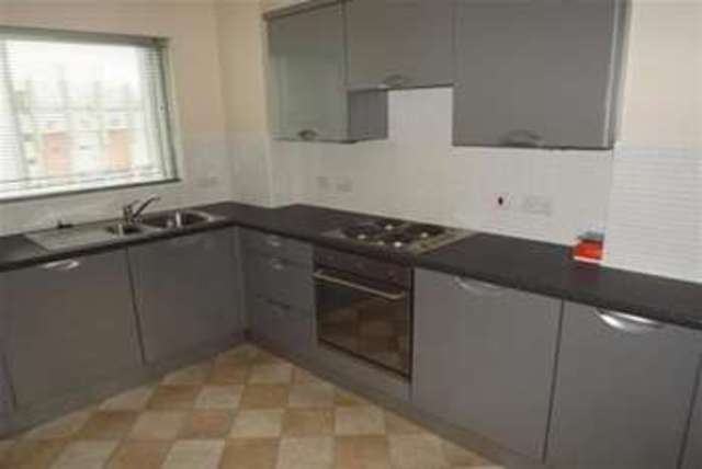  Image of 2 bedroom Flat to rent in Bramall Lane Sheffield S2 at Sheffield, S2 4RQ