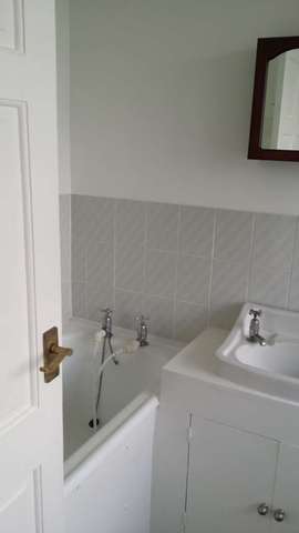  Image of 1 bedroom Flat to rent in Angell Road London SW9 at Angell Road Brixton London, SW9 7LW