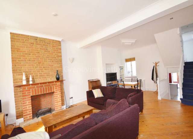  Image of 4 bedroom Detached house to rent in Appach Road London SW2 at Appach Road Brixton London, SW2 2LE