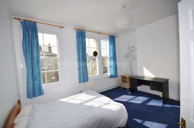  Image of 4 bedroom Detached house to rent in Appach Road London SW2 at Appach Road Brixton London, SW2 2LE