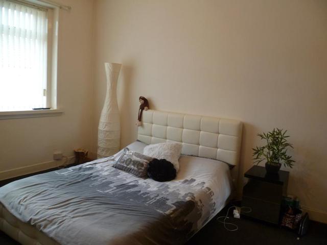  Image of 2 bedroom Bungalow to rent in Approach Row East Wemyss Kirkcaldy KY1 at East Wemyss Fife Fife, KY1 4LB