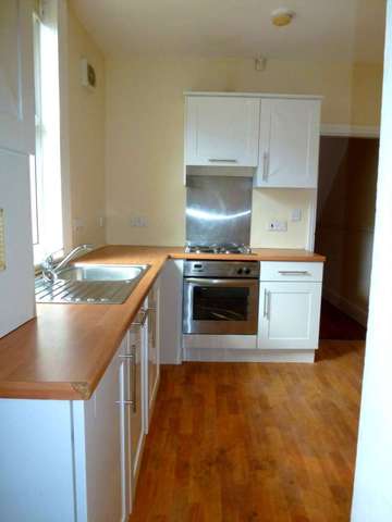  Image of 3 bedroom Terraced house to rent in Ashbourne Road Aigburth Liverpool L17 at Ashbourne Road Aigburth Liverpool, L17 9QQ
