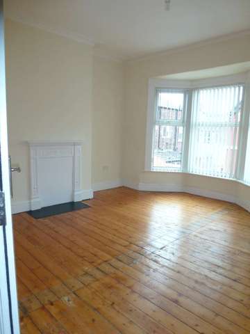  Image of 3 bedroom Terraced house to rent in Ashbourne Road Aigburth Liverpool L17 at Ashbourne Road Aigburth Liverpool, L17 9QQ