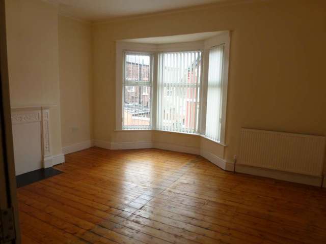  Image of 3 bedroom Terraced house to rent in Ashbourne Road Aigburth Liverpool L17 at Ashbourne Road Aigburth Liverpool, L17 9QQ
