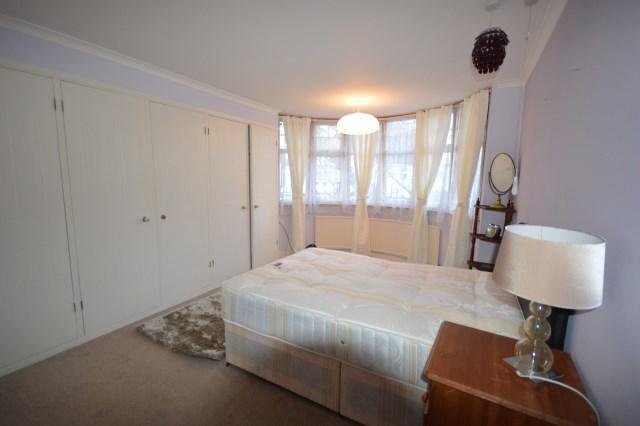  Image of 1 bedroom Flat Share to rent in Ashfield Road London W3 at Acton  london, W3 7JJ