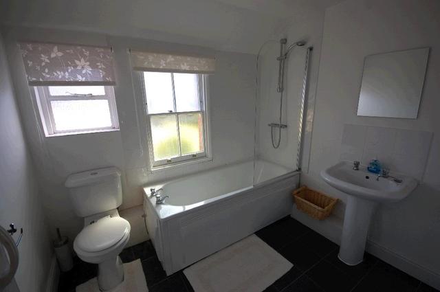  Image of 2 bedroom Property to rent in Baker Street Reading RG1 at Baker Street Reading Reading, RG1 7XY