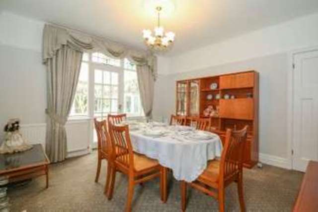  Image of 5 bedroom Detached house for sale in Banbury Drive Timperley Altrincham WA14 at ALTRINCHAM, WA14 5BD