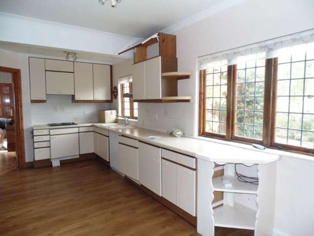  Image of 4 bedroom Detached house to rent in Baskerville Lane Shiplake Henley-on-Thames RG9 at Baskerville Lane Shiplake Henley On Thames, RG9 3JY