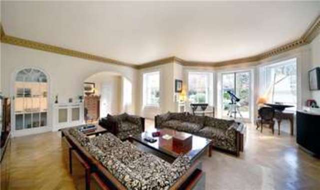 Image of 5 bedroom Detached house for sale in Bayliss Road Wargrave Reading RG10 at Wargrave Reading Wargrave, RG10 8DR