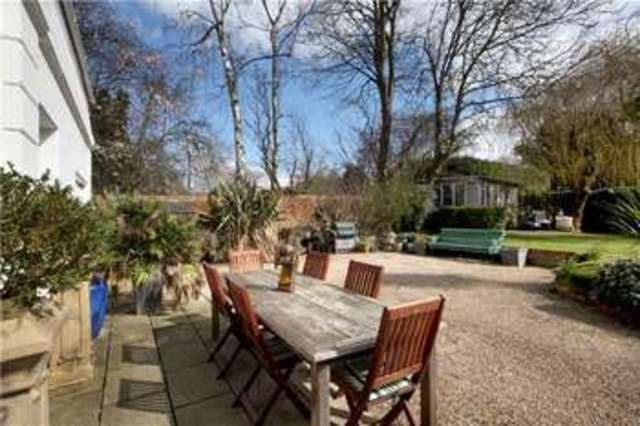  Image of 5 bedroom Detached house for sale in Bayliss Road Wargrave Reading RG10 at Wargrave Reading Wargrave, RG10 8DR