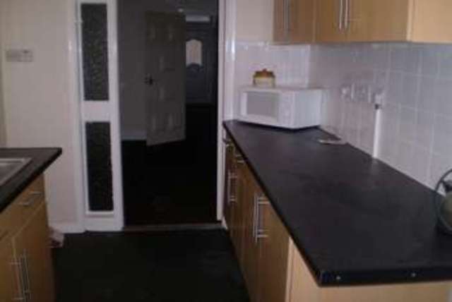  Image of 2 bedroom Terraced house to rent in Bentley Road Doncaster DN5 at BENTLEY ROAD BENTLEY DONCASTER, DN5 9TB