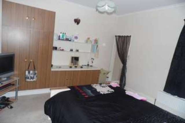  Image of 2 bedroom Terraced house to rent in Bentley Road Doncaster DN5 at BENTLEY ROAD BENTLEY DONCASTER, DN5 9TB