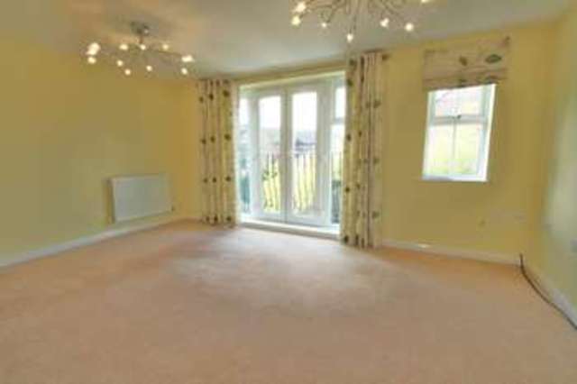  Image of 3 bedroom Terraced house for sale in Saddlers Close Billingshurst RH14 at Billingshurst West Sussex Billingshurst, RH14 9GL
