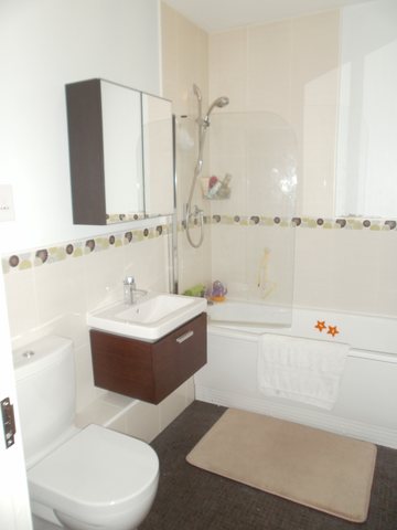  Image of 3 bedroom Detached house to rent in Bilsborrow Road Manchester M14 at Manchester  Manchester, M14 7TH