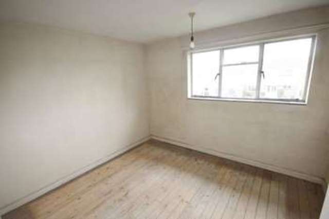  Image of 3 bedroom Semi-Detached house for sale in Bingham Road Salisbury SP1 at Bingham Road  Salisbury, SP1 3EB