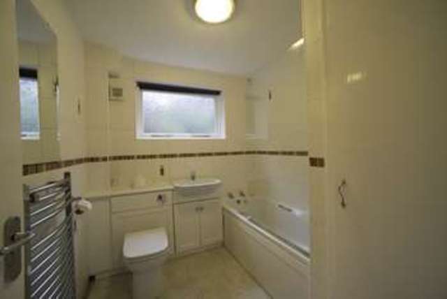  Image of 2 bedroom Flat to rent in Bleaswood Road Oxenholme Kendal LA9 at Oxenholme Kendal Oxenholme, LA9 7EY