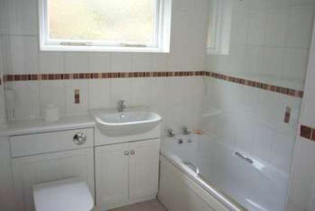  Image of 2 bedroom Flat to rent in Bleaswood Road Oxenholme Kendal LA9 at Oxenholme Kendal Oxenholme, LA9 7EY