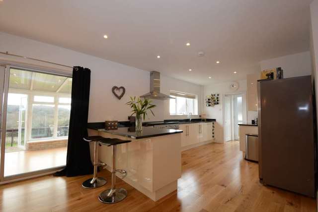  Image of 4 bedroom Detached house to rent in Haw Lane Bledlow Ridge High Wycombe HP14 at Haw Lane Bledlow Ridge High Wycombe, HP14 4JH