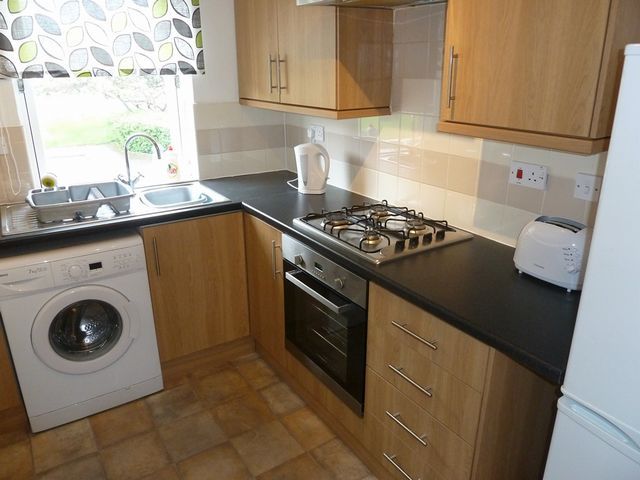  Image of 2 bedroom Flat to rent in Boat Green Edinburgh EH3 at Canonmills Edinburgh Edinburgh, EH3 5LL