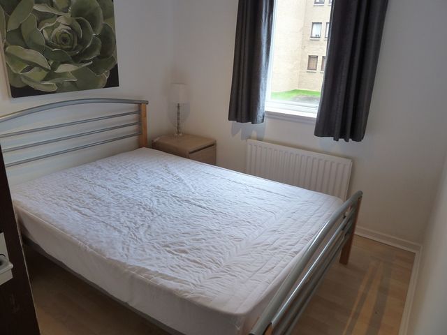  Image of 2 bedroom Flat to rent in Boat Green Edinburgh EH3 at Canonmills Edinburgh Edinburgh, EH3 5LL