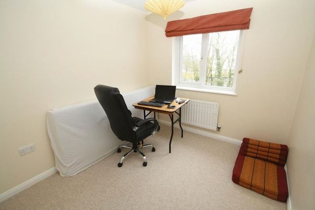  Image of 3 bedroom Detached house for sale in Booker Place High Wycombe HP12 at Booker Place  High Wycombe, HP12 4QX