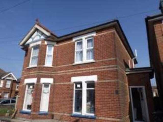  Image of 2 bedroom Flat for sale in Muscliffe Road Winton Bournemouth BH9 at Bournemouth Dorset Moordown, BH9 1QA