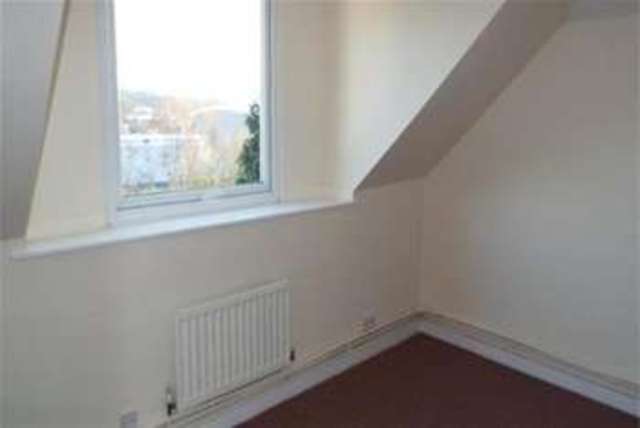  Image of 2 bedroom Flat to rent in Station Road Hednesford Cannock WS12 at Cannock, WS12 4DL