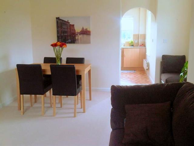  Image of 2 bedroom Apartment to rent in Broad Street Cambourne Cambridge CB23 at Cambourne CB23 6EL Cambourne, CB23 6EL