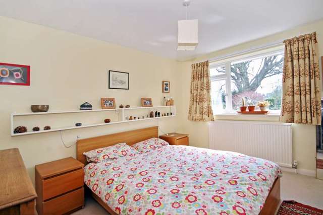  Image of 5 bedroom Detached house for sale in Brookfield Close Tring HP23 at Brookfield Close  Tring, HP23 4ED