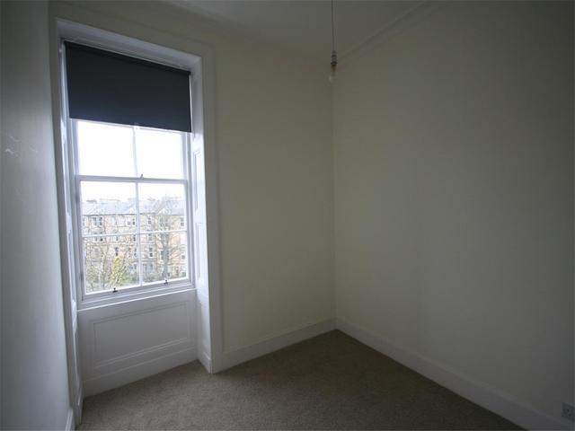  Image of 1 bedroom Flat to rent in Bruntsfield Place Edinburgh EH10 at Bruntsfield Edinburgh Edinburgh, EH10 4HN