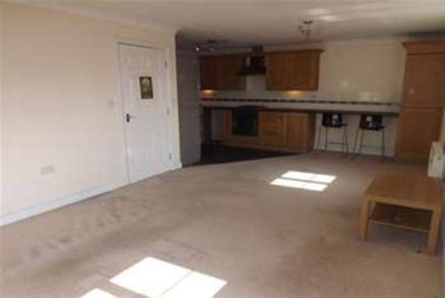  Image of 2 bedroom Flat to rent in Cairn Brae Newton-Le-Willows WA12 at Newton-le-Willows, WA12 9FW