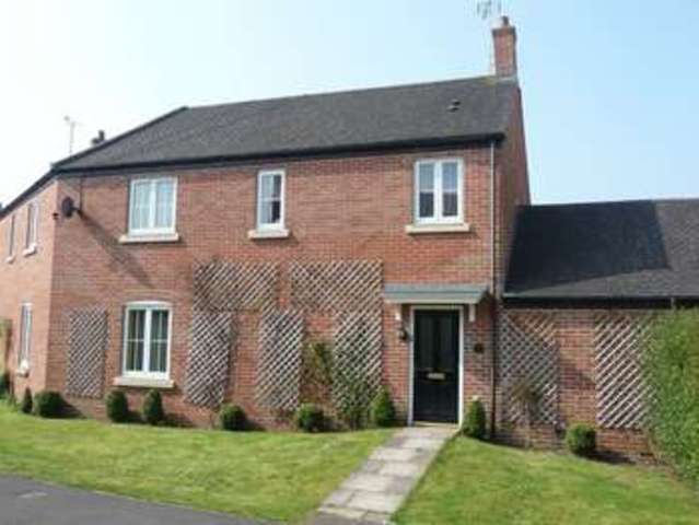  Image of 4 bedroom Semi-Detached house for sale in Calypso Walk Swindon SN25 at Calypso Walk Oakhurst Swindon, SN25 2LX