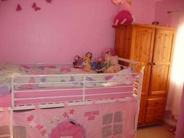  Image of 4 bedroom Semi-Detached house for sale in Calypso Walk Swindon SN25 at Calypso Walk Oakhurst Swindon, SN25 2LX