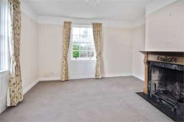  Image of 5 bedroom Farm House for sale in Pitchcott Aylesbury HP22 at Carters Lane  Pitchcott, HP22 4HU